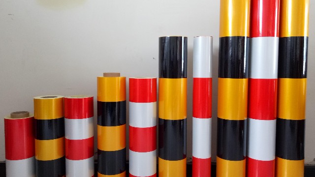 反光膜價格如何？廠家各等級反光膜報價【昆山玉寰】