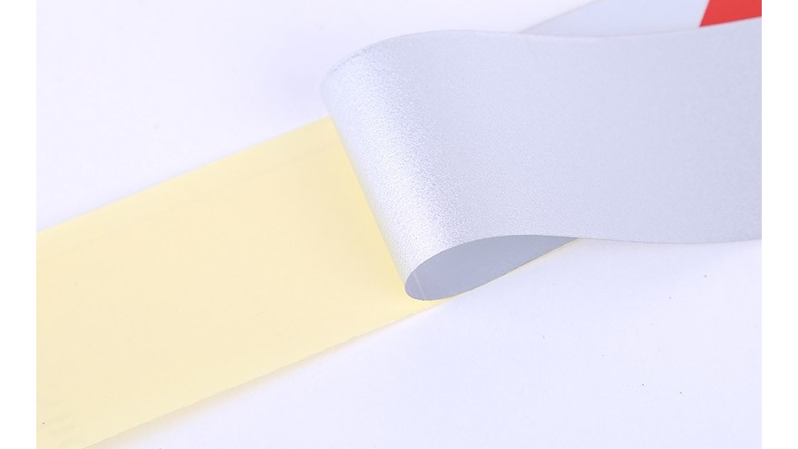 貼上單向反光膜以后有反光嗎-單面反光膜批發【昆山玉寰】