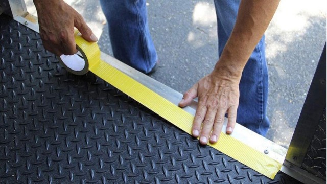 易撕型布基膠帶專業廠家，1-3天快速出貨【昆山玉寰】