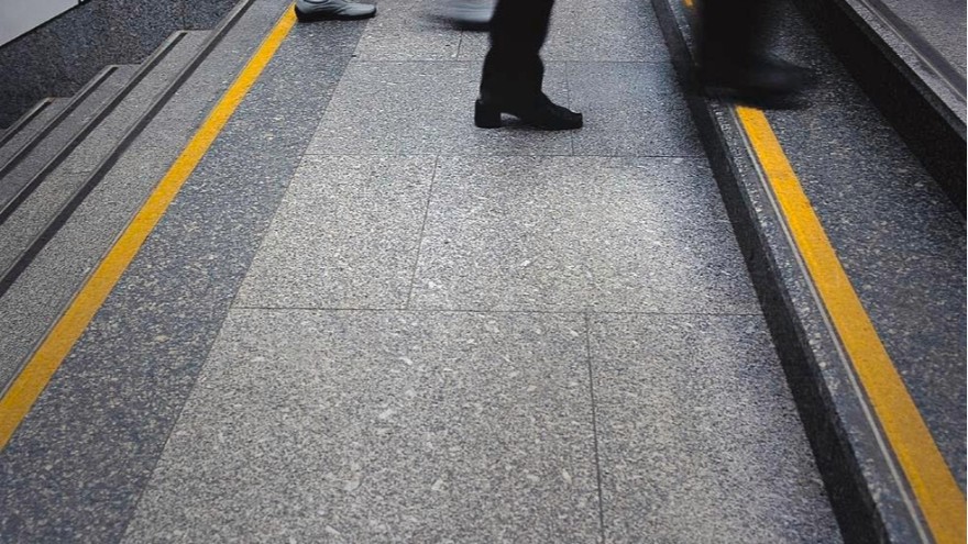 防滑警示膠帶哪家好？老牌實力廠家【昆山玉寰】