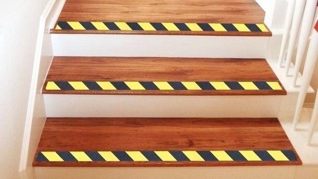 防滑膠帶要怎么貼？-防滑膠帶直銷廠家【昆山玉寰】