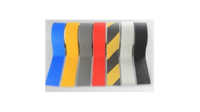 工程項(xiàng)目防滑應(yīng)該用什么材料?安全警示反光條防滑膠帶