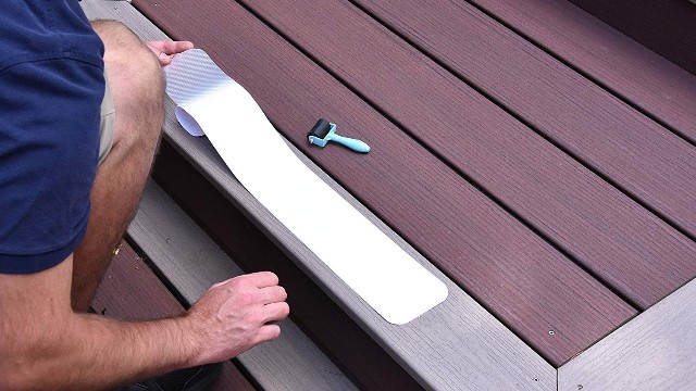 怎么測試防滑膠帶性能好不好？廠家用四個小測試告訴你